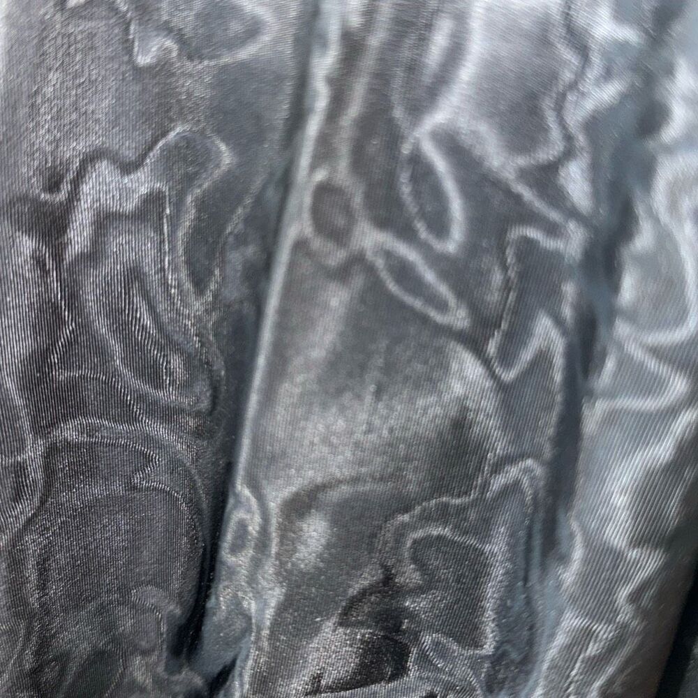 Authentic 1930s–1940s Handmade Black Jacquard Puff-Sleeve Dress - Picture 15 of 15